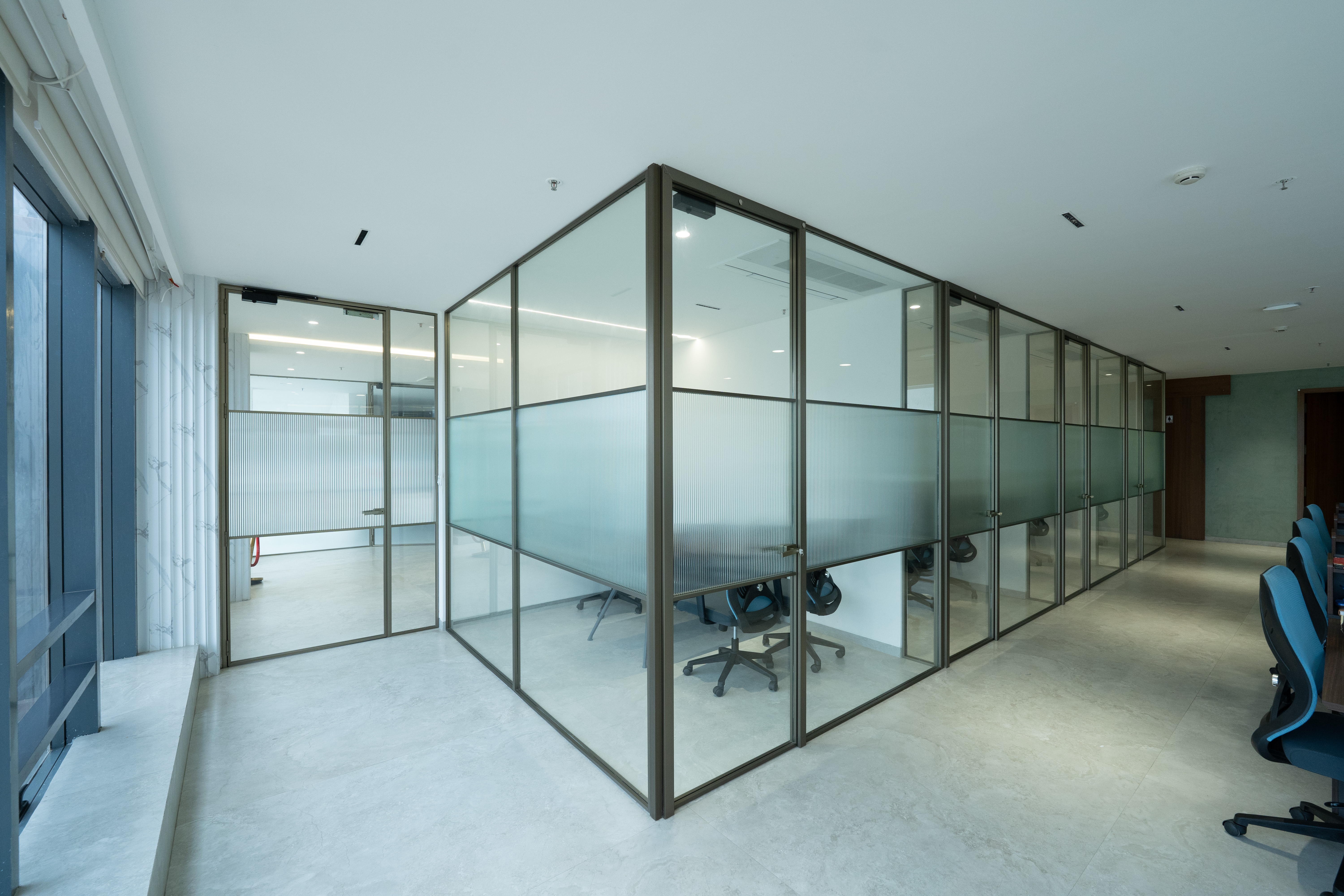Premium Office Detail